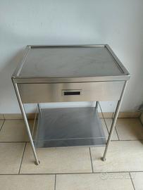Tavolino inox 
