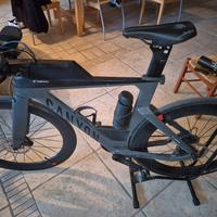 Bici  Crono Canyon  CF Disc