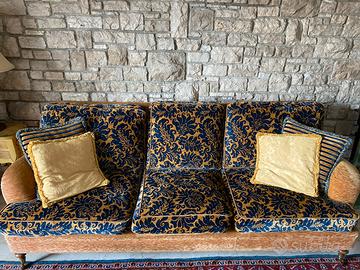 Divani in stile classico