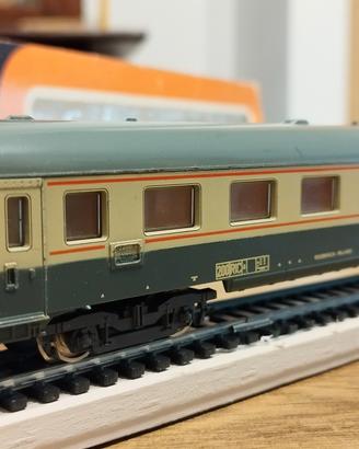 (Venduto) Carrozza bandiera trenino Lima H0 1:87