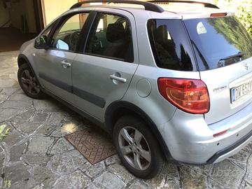 SUZUKI S 4 usata