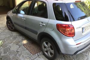 SUZUKI S 4 usata