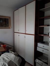 Armadi datati ma in buono stato