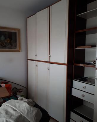 Armadi datati ma in buono stato