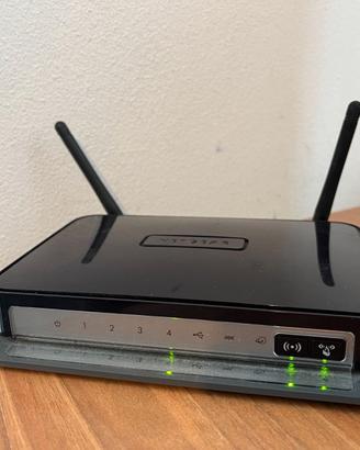 Router modem Netgear DGN2200 N300