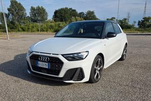 Audi A1 30 1.0 TFSI S-Tronic S-Line