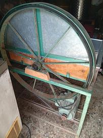 Impastatrice artigianale con rullo in legno