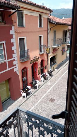 BAR con arredo e licenza