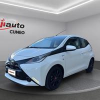 Toyota Aygo 5p 1.0 x-play my15