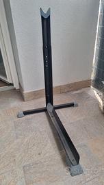 Supporto verticale per bici