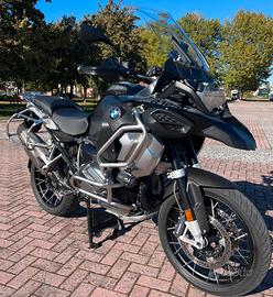 Bmw r1250gs adventure