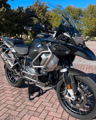 Bmw r1250gs adventure