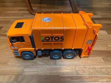 Camion spazzatura Bruder