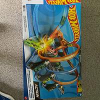 Pista Hot Wheels schianti rotanti FTB65