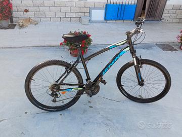 Bicicletta Rockrider 340