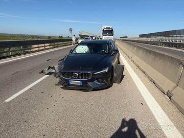 Volvo V60 2.0 Diesel 150 CV Inscription - Incident
