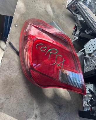 Fanale Faro Posteriore sinistro Opel Corsa E