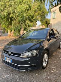 VOLKSWAGEN Golf 7ª serie - 2021