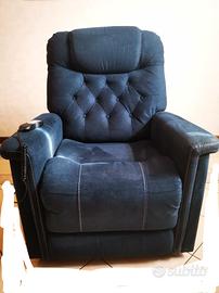 Poltrona relax sollevabile motorizzata