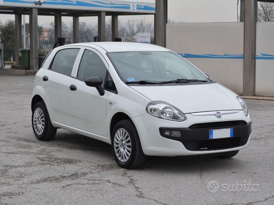 Subito - RT ITALIA CARS - Luci TARGA LED per FIAT PUNTO EVO 199 No ERROR -  Accessori Auto In vendita a Bari