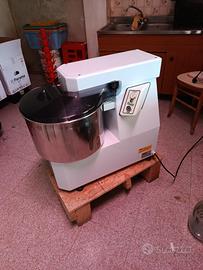 impastatrice professionale  