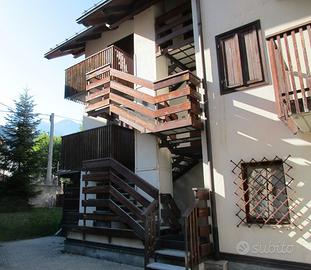 Bilocale con box auto in zona centrale