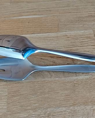 PINZA BUFFET ACCIAIO LUNGHEZZA 22 CENTIMETRI