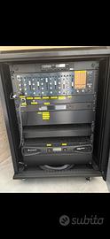 Rack professionale audio completo con mixer
