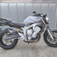 Yamaha FZ6