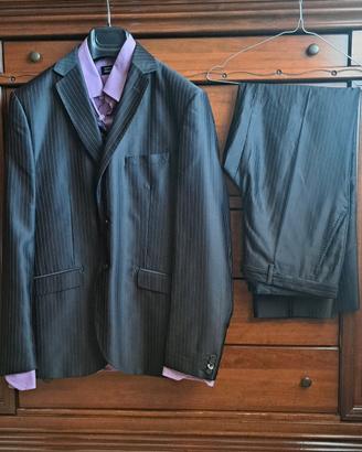 Completo elegante uomo 