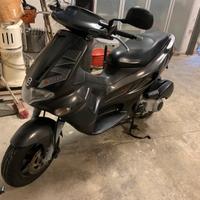 Runner scooter Gilera 200