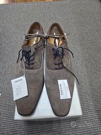 n.1 paio di scarpe da uomo misura 44 Geox camoscio