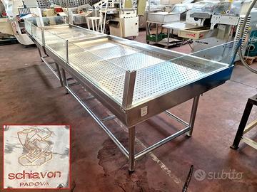 Doppio espositore lineare usato per ittico su ghia