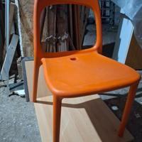 Sedia arancione