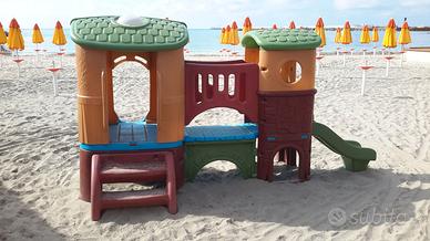 Gioco da spiaggia castello