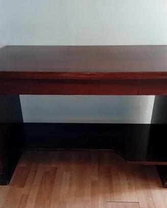 Scrivania in legno massiccio marrone
