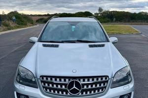 Mercedes ML320 sport edition 10