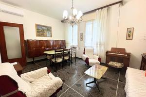 4 LOCALI A FERRARA