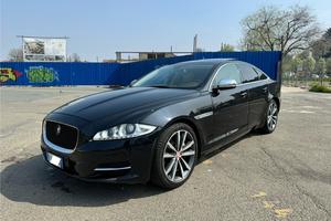 Jaguar XJ 3.0 SDV6 Premium Luxury 275 Cv