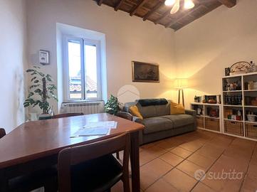 2 LOCALI A MONTEROTONDO