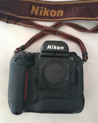 Nikon F5