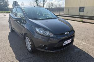 Ford Fiesta 1.4 96CV automatica Titanium