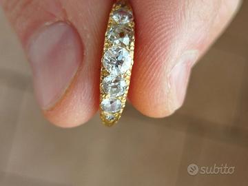 Anello in oro 750 con 5 diamanti TAGLIO ANTICO