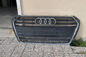 Griglia audi a4 b9