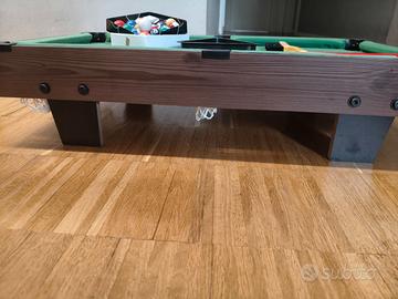 Piccolo tavolo da biliardo
