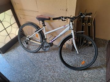 bicicletta Btwin 26 ragazza/ bambina