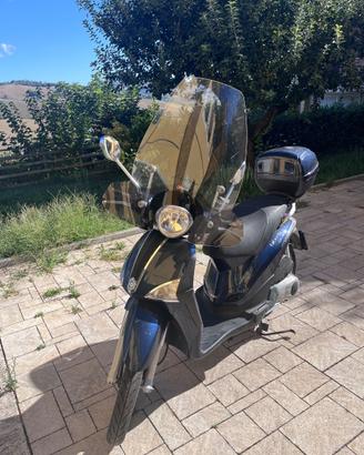 Liberty 125 I. E.