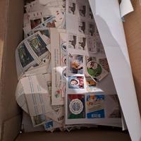 Lotti di francobolli nuovi a metà facciale