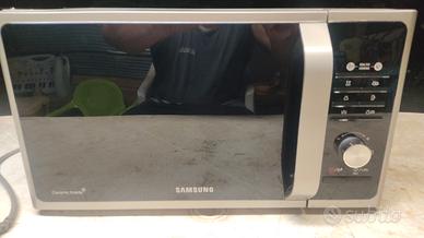 Forno microond  Samsung MG23F301TC non funzionante