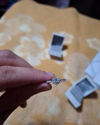 anello argento 925 da donna in moissanite pr